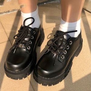 UNIF Trail Shoes Sz 9 Black Chunky Heel Oxford Goth 90’s 100% Leather